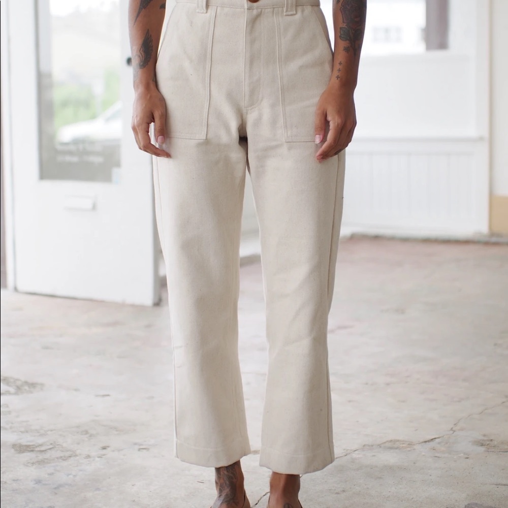 Beaton Linen Alabaster Utility Jeans Size 2 GUC